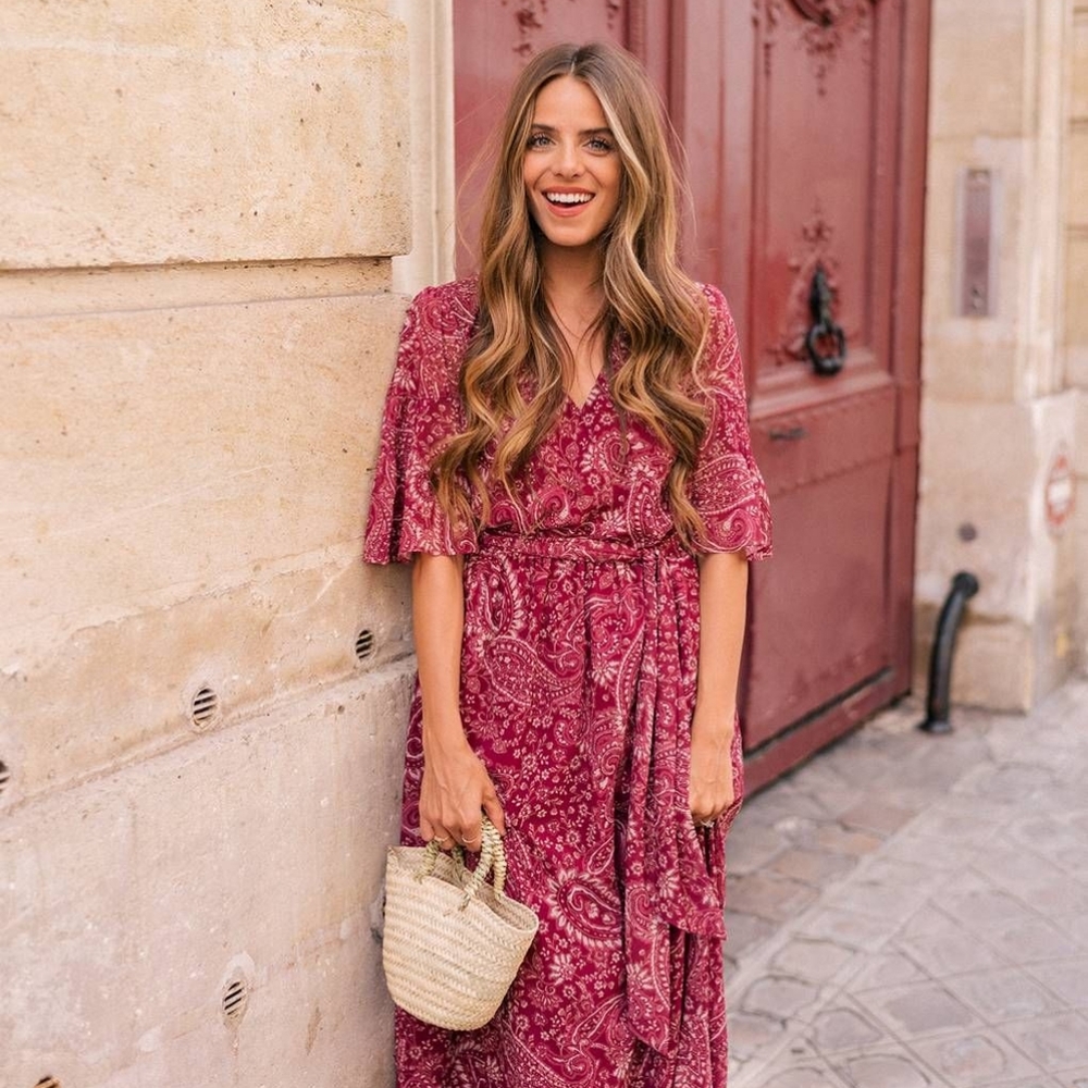 NWOT Gal Meets Glam Engel dress Burgundy